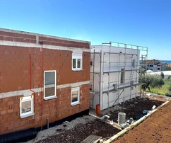 Istrie, Umag - moderní řadový dům s výhledem na moře, střešní terasa, 600 m od pláže