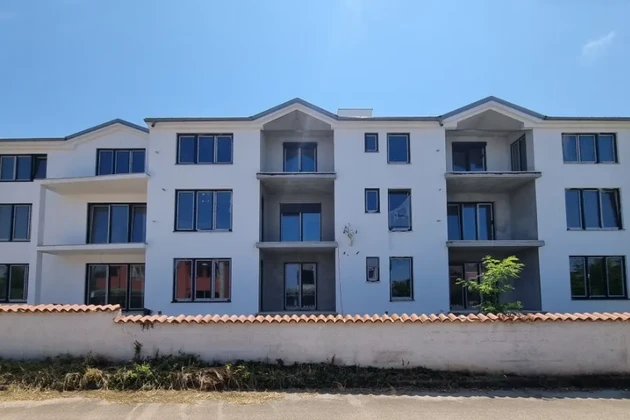 Istria, Umag: Nový byt s výťahom v Bašaniji