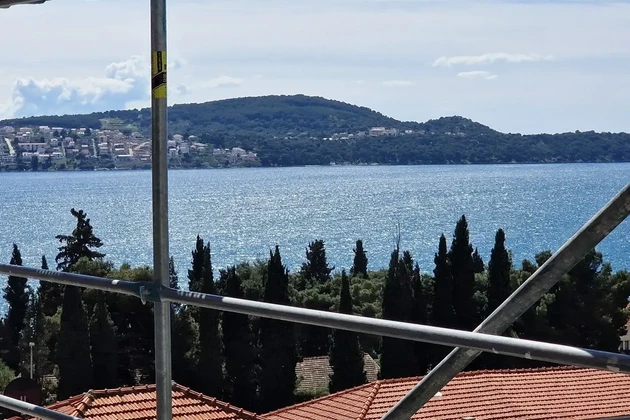 Seget D., ático de 108 m2, edificio nuevo, ascensor, vista al mar