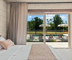 Villa avec piscine et court de tennis à vendre à Dicmo en Croatie