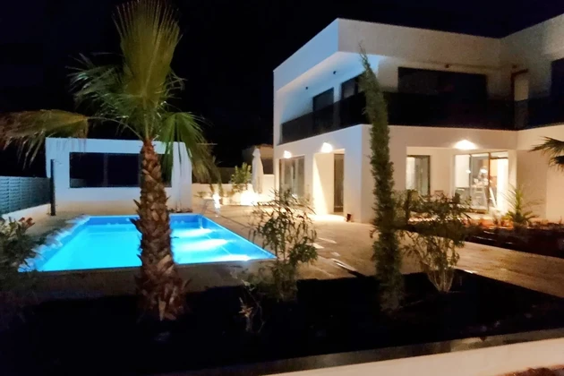 Šolta, Grohote, Luxusvilla mit Pool, 90 m vom Meer entfernt mit Meerblick