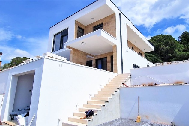 Villa en Čiovo con piscina, vistas al mar y lujos modernos