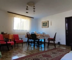 Vir, Zadar – Útulný dům se zahradou v klidné lokalitě