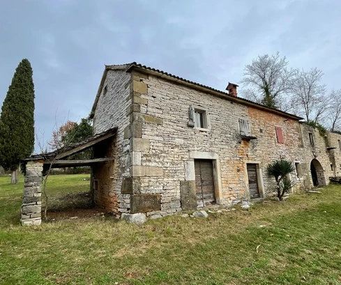 Isztria, Oprtalj – Felújítandó kőház