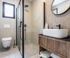 Villa frente al mar con piscina en venta en Croacia