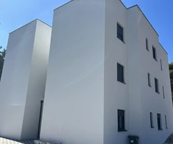 Biograd na Moru, Pakostane - Mieszkanie na parterze z dwoma sypialniami i ogrodem, 200 m od morza