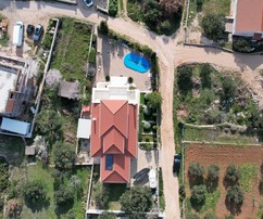 Luxusvilla medencével Tribunjban eladó