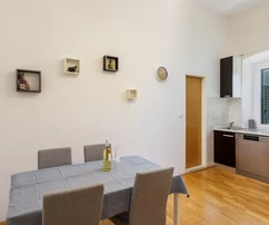 Pile, Dubrovnik, seltene Gelegenheit, Wohnung mit 63,57 m² und privater Garage