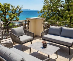 Opatijában panorámás kilátással rendelkező lakás eladó Horvátországban