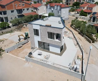 Srima - Villa de lujo en una ubicación excepcional, a solo 200 m de la playa