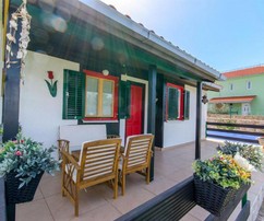 Šarmantní dům s bazénem na prodej v Grohoty na ostrově Šolta