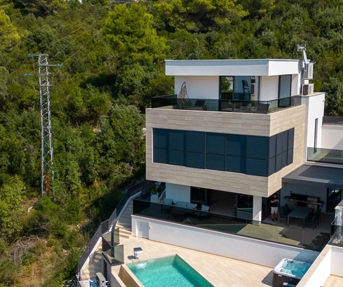 Villa di lusso in vendita con vista sul mare in Croazia