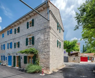 Villas en pierre à vendre près de Kanfanar en Croatie