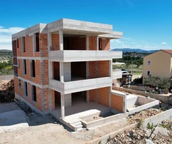 Ático de lujo de 129,57 m² con vistas panorámicas al mar