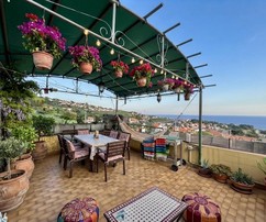Freistehende A++++ Villa mit Meerblick