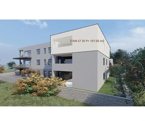 Appartamento al primo piano, trilocale, vicino al mare e alla spiaggia S7
