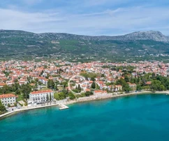 Nový dom v Kaštel Sućurac, Split