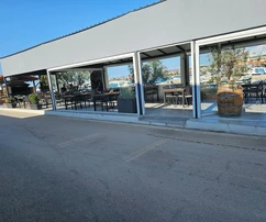 Locale commerciale a Bibinje, 500 m2