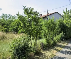 Grobnik, Dražice, dům se dvěma byty, 161 m², garáže a prostorný dvůr