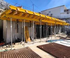 Omiš Riviera, one-bedroom apartment on the second floor of a modern new building, 62.64 m²