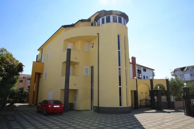 Vila na prodej ve Vodicích nedaleko moře v Chorvatsku