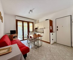 Apartamento de dos habitaciones con jardín cerca del nuevo carril bici
