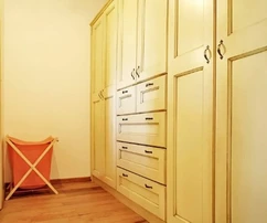 Vila s bazénem a výhledem na moře na prodej v Chorvatsku