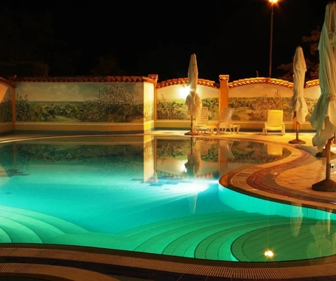 Vier-Sterne-Hotel in der Nähe von Brijuni zu verkaufen in Kroatien