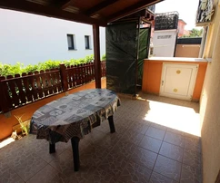 Incantevole appartamento per le vacanze a pochi passi dal mare - Isola di Vir