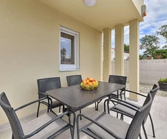 Moderný dom s výhľadom na more na predaj Vodnjan v Chorvátsku