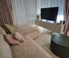 Zaboric, moderný byt na prízemí s dvoma spálňami a priestrannou súkromnou záhradou