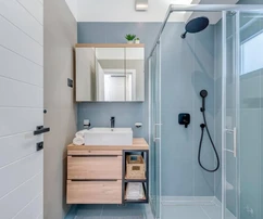 Moderná vila s bazénom na predaj na Brači v Chorvátsku