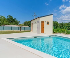 Maison moderne de plain-pied avec piscine à vendre à Tinjan en Croatie