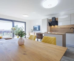 Istria, Medulin, three-room apartment in a modern, new building, 94 m², first floor