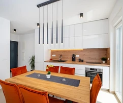 Casa de dos apartamentos disponible en Nin, Croacia