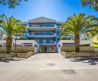 Istrien, Savudrija: Geräumige Wohnung nahe Meer