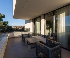 Moderní vila s panoramatickým výhledem na moře na prodej v Chorvatsku