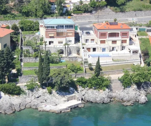 Seafront villa in Opatija