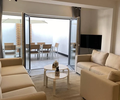 Spacious house with apartments for sale in Medulin in Croatia