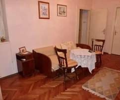 Split, Manuš, 4 szobás lakás 102 m2 kiváló helyen, közel a központhoz