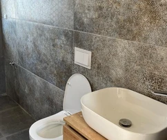 Modern villa eladó Svetvinčenatban Horvátországban