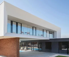 Schöne moderne Villa mit Pool, Istrien, Pula, Ližnjan