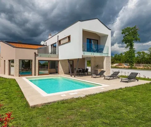 Istria, Krnica: Villa contemporanea con vista mare