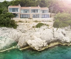 Vila u moře na ostrově Kolocep – oblast Dubrovník