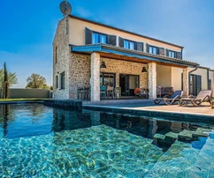 Villa contemporaine, Istrie, Brtonigla