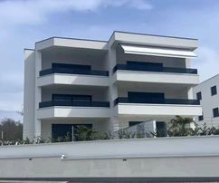 EKSKLUZYWNY APARTAMENT Z WIDOKIEM NA MORZE, W ATRAKCYJNEJ LOKALIZACJI!