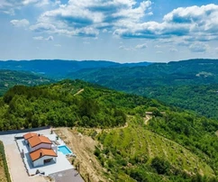 Villa independiente con piscina, Istria, Labin