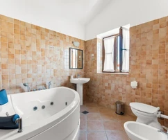 Modern stone villa with pool for sale in Svetvinčenat in Croatia