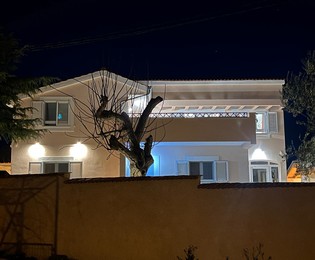 Casa con piscina disponibile per l'acquisto a Čista Mala