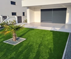 Deux appartements, île de Krk, Malinska, avec jardin et vue sur la mer